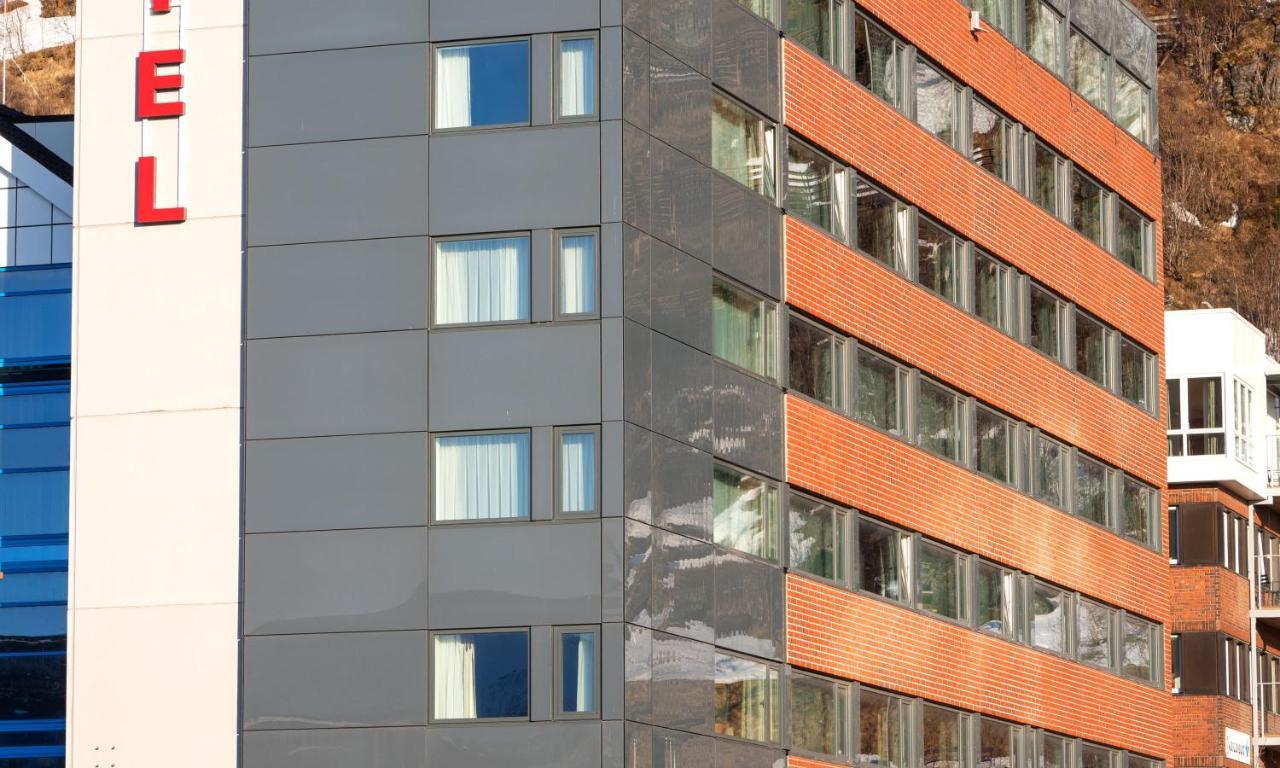 Thon Hotel Хамерфест Екстериор снимка
